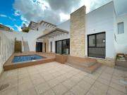 Casa chalet en Venta en Rojales