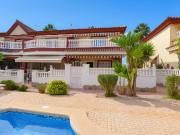 Casa chalet en Venta en Rojales