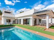 Casa chalet en Venta en Rojales