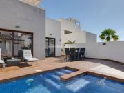 Casa chalet en Venta en Rojales