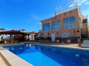 Casa chalet en Venta en Rojales