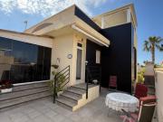 Casa chalet en Venta en Rojales