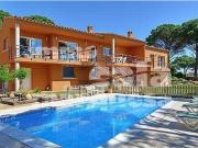 Casa chalet en Venta en Sa Riera Sa Fontansa