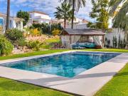 Casa chalet en Venta en San Pedro de Alcántara pueblo