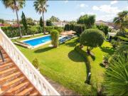 Casa chalet en Venta en San Pedro de Alcántara pueblo