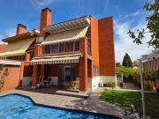 Casa chalet en Venta en San Roque Concordia Adoratrices