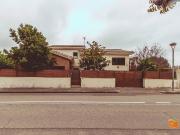 Casa chalet en Venta en Santa Bàrbara