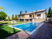 Casa chalet en Venta en Santa Clara