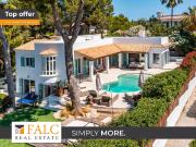 Casa chalet en Venta en Santa Ponça