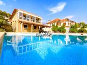 Casa chalet en Venta en Teis