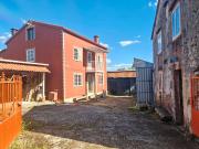 Casa chalet en Venta en Teo