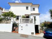 Casa chalet en Venta en Urbanización Santa Rosa