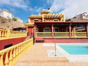 Casa chalet en Venta en Urbanización Santa Rosa