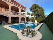 Casa chalet en Venta en Urbanizaciones