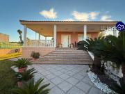 Casa chalet en Venta en Urbanizaciones