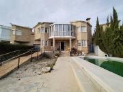 Casa chalet en Venta en Urbanizaciones