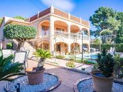 Casa chalet en Venta en Urbanizaciones