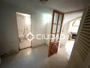 Casa chalet en Venta en V Centenario Piletas Capuchinos