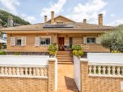 Casa chalet en Venta en Vallirana