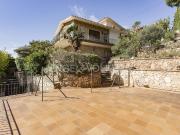 Casa chalet en Venta en Vallirana