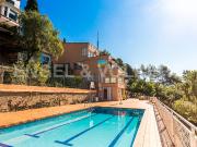 Casa Chalet en Venta en Vallvidrera Tibidabo Les Planes