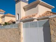 Casa chalet en Venta en Villamartín Las Filipinas