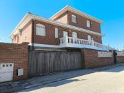 Casa chalet en Venta en Villanueva de Perales