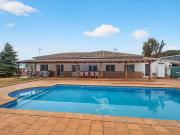 Casa chalet en Venta en Vilobí d'Onyar