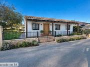 Casa chalet en Venta en Vista Alegre Parque Cruz Conde