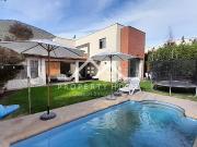 CASA CHAMISERO 4 DORM 2 SUITE + SERV
