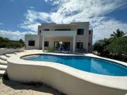 Casa Chit. Enorme lote con Casa frente al mar en Sisal... Casa Chit. Enorme lote con Casa frente al mar en Sisal...