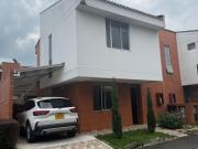 Casa Cinco Soles entrada a Jamundi