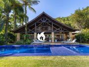 Casa Cinematografica frente ao mar à venda, praia da Baleia