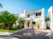 Casa Claro I Spacious Villa in Playacar close to the beach