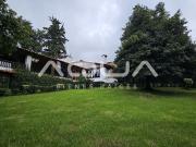 CASA CLASICA FRENTE AL CAMPO DE GOLF AVANDARO