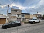 Casa colonia independencia Guadalajara 10 recámaras...