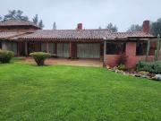 Casa Colonial Chilena con vigas a la vista