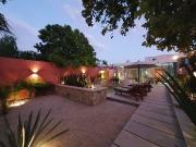Casa colonial de un piso restaurada y amueblada en venta...