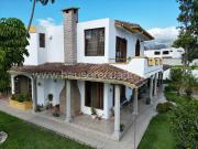 Casa Colonial en venta, Valle de los Chillos, Urb. San...