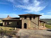 Casa colonica in vendita a Castiglione Del Lago