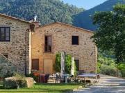 Casa colonica in vendita a Pescia