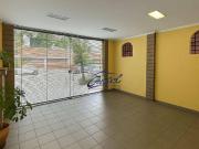 Casa com2 quartos 1 suíte e 02 suítes nos fundos à...