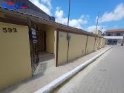 Casa com 01 quarto no bairro Lagoa Redonda em Fortaleza, CE