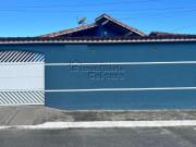 Casa com 02 dormitórios, COM PISCINA e CHURRASQUEIRA no...