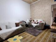 Casa com 02 quartos, garagem e edícula em Bairro: Vila...