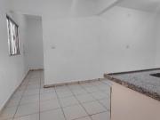 Casa com 03 cômodos para locação Helena Maria Osasco