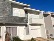 Casa com 03 D à venda no bairro Camobi em Santa Maria