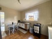 Casa com 03 dormitórios por R$ 550.000,00 Centro...