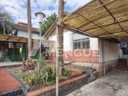 Casa com 03 dormitórios à venda no bairro Jardim Itú em...