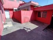 Casa com 03 dormitórios no Jd. Arpoador Butantã